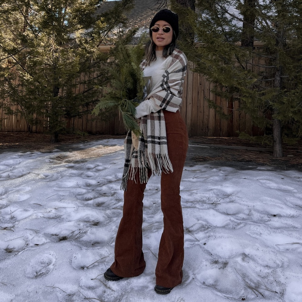 Cognac bell, bottom, corduroy pants